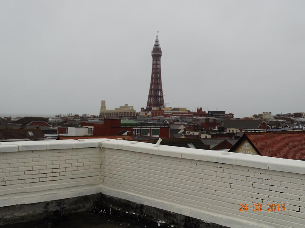 Aa Central Hotel Blackpool Exterior photo